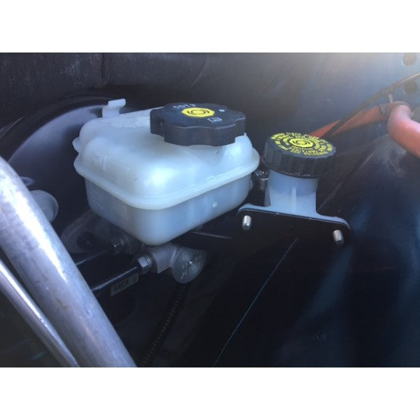 10-15 Camaro Separate Clutch Fluid Reservoir Kit – Gen5DIY