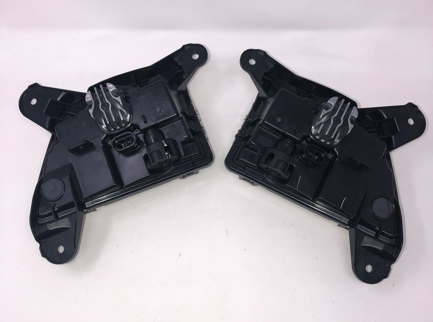 AUXBEAM LED Fog Lights Pair For 2019-2021 Chevy Silverado 1500/2500 – Bumper Kit